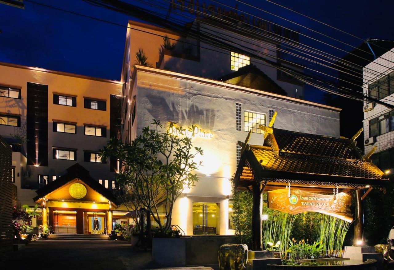 Thapaeplacehotel Chiang Mai Exteriör bild