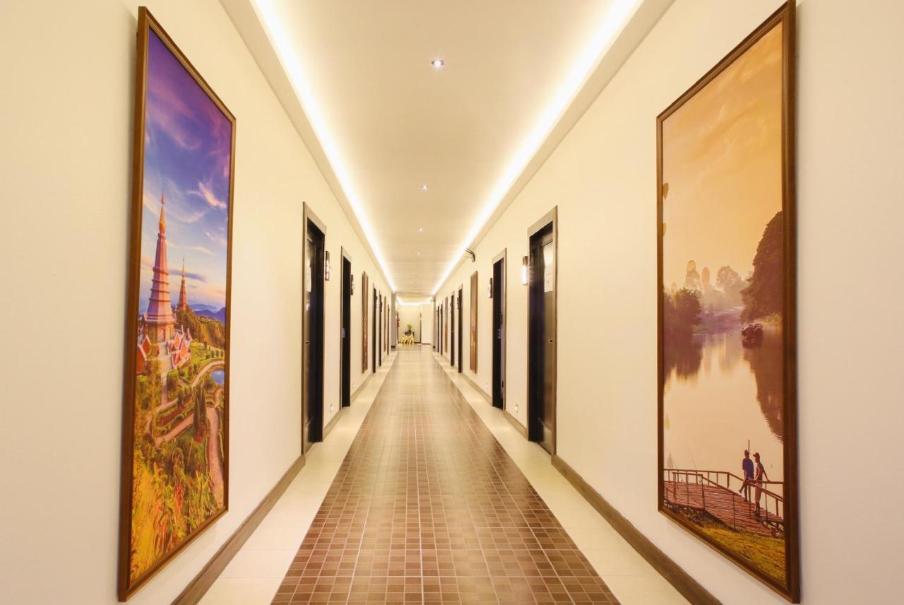 Thapaeplacehotel Chiang Mai Exteriör bild