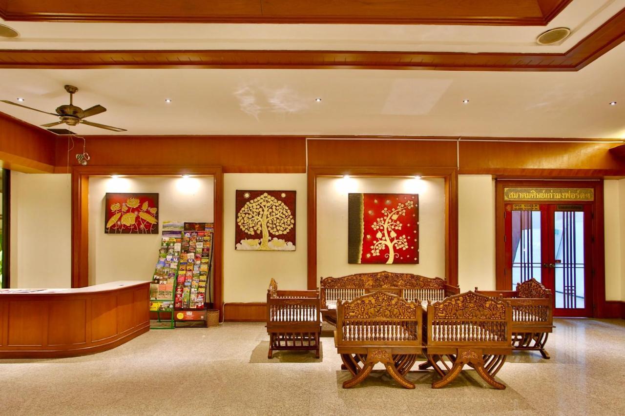 Thapaeplacehotel Chiang Mai Exteriör bild